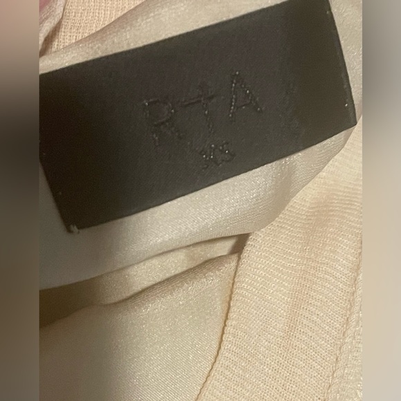 RtA Asymmetrical Cutout Top - Picture 3 of 4